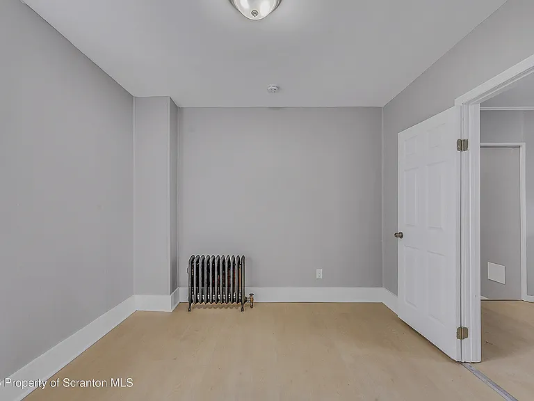 958 Ridge Ave #1 — Photo 21