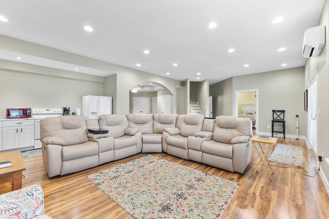 next background image