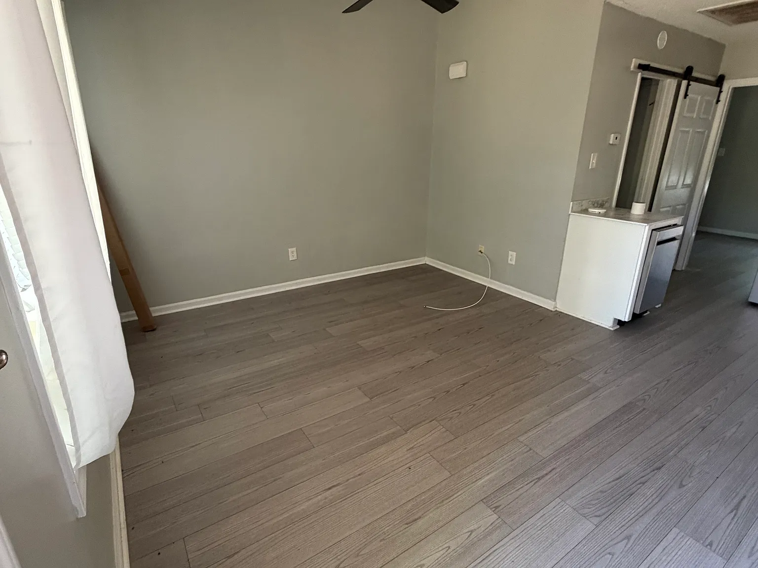 1 bed, $1,275 — Photo 4
