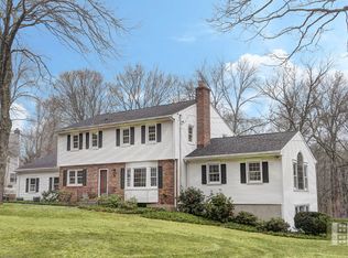 59 Rural Dr, New Canaan, CT 06840