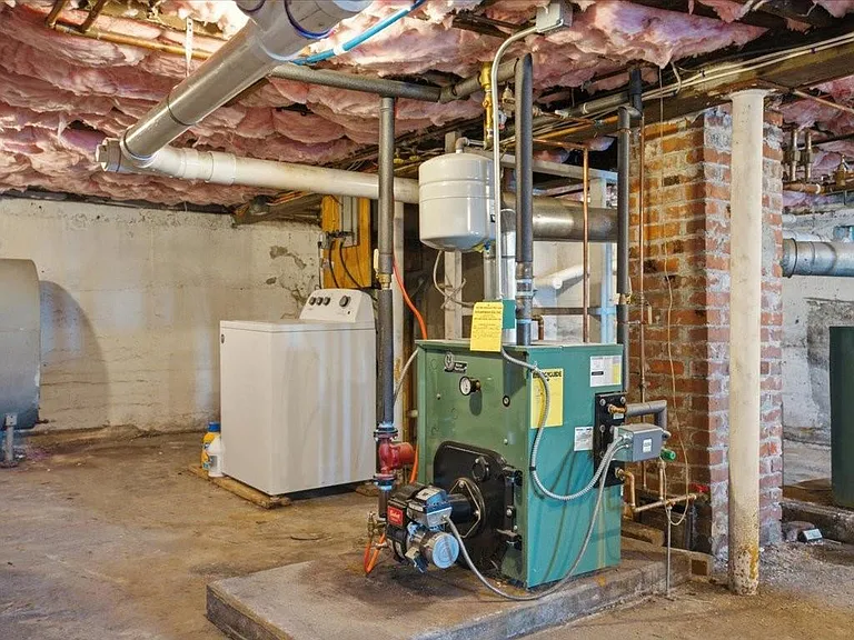 38 Aquidneck Ave #1 — Photo 14
