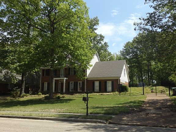 2nd image of 2070 Steeplebrook Dr
