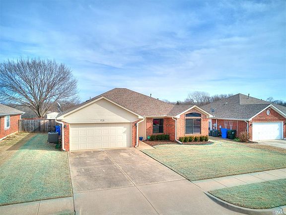 2nd image of 1721 Briarcreek