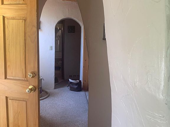 2nd image of 621 W San Francisco St #1/2