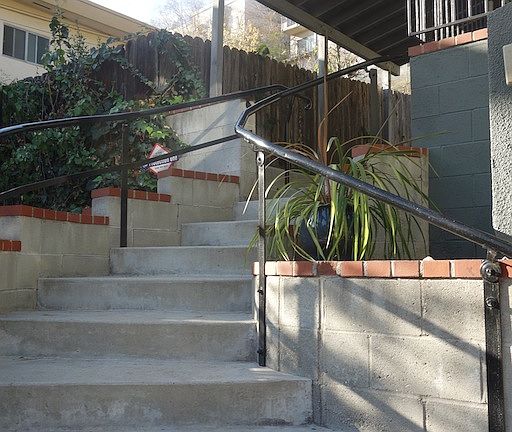 3rd image of 4601 Jessica Dr