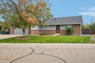 S Grand Ave-S1210-003.jpg