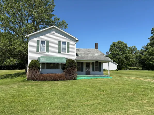 11141 Donation Rd, Waterford, PA 16441
