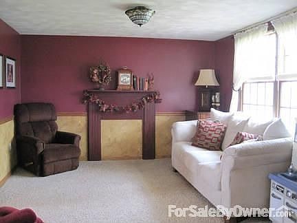 Family OR Dining Room
						:
						Bonus family room or could be converted to a dining room