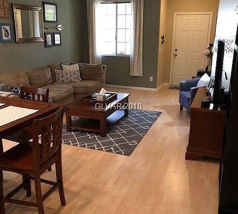 4th image of 7704 Hampton Cove Ln
