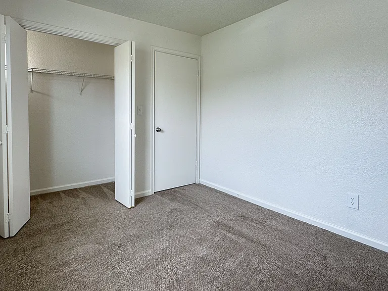 Camellia Trace Apartments — Photo 15