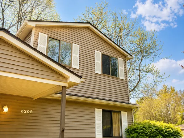 3202 Giddings Blvd, Highland, MI 48356