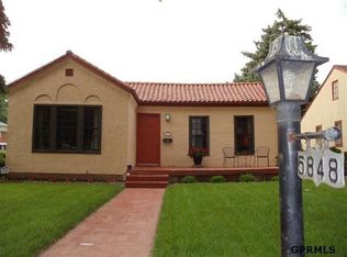 5848 Briggs St, Omaha, NE 68106