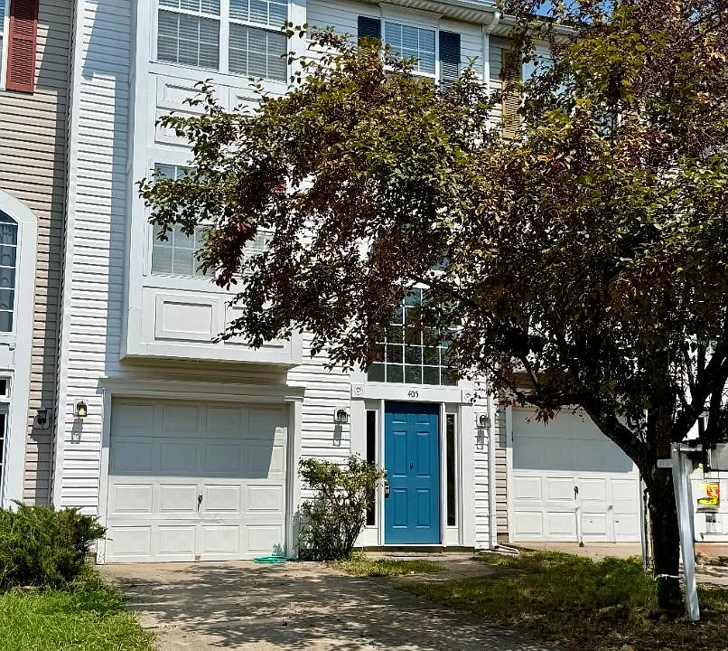 405 Donelson Loop