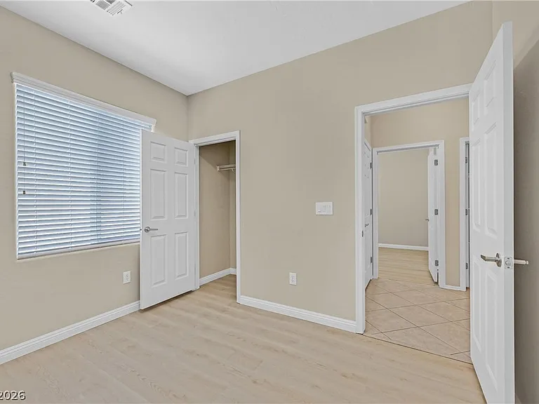 2407 Jada Dr — Photo 9