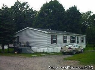 107 Batzel Rd, Lake Ariel, PA 18436