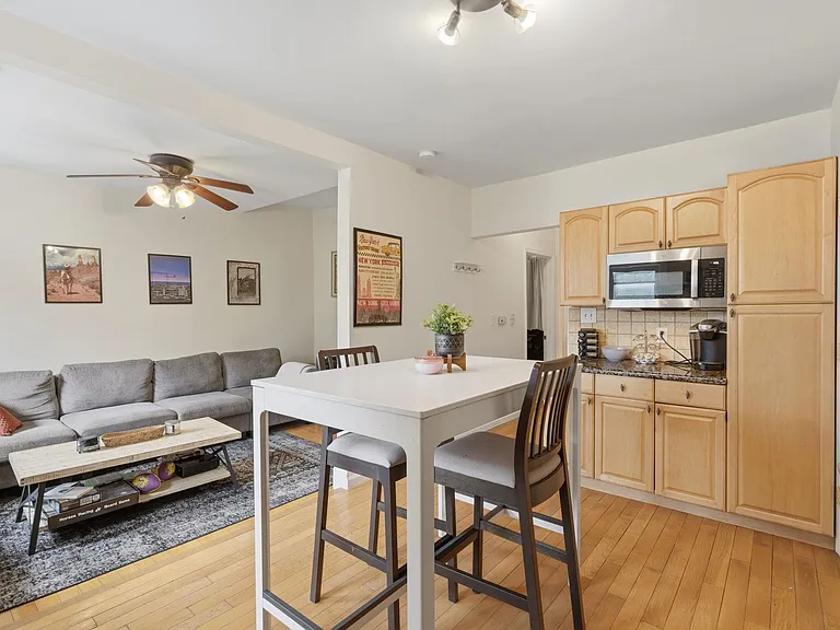 130 Bloomfield St #2 — Photo 12