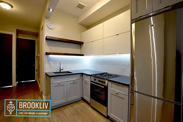 Rented by null | media 18