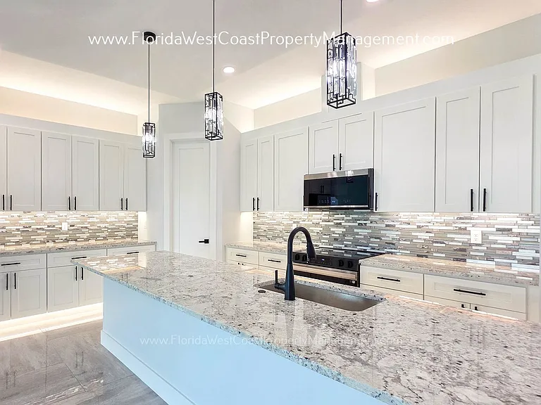 9225 Raes Creek Pl — Photo 3