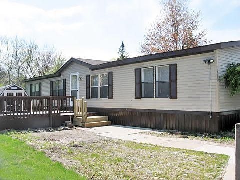 5th image of 15300 Cartier Dr