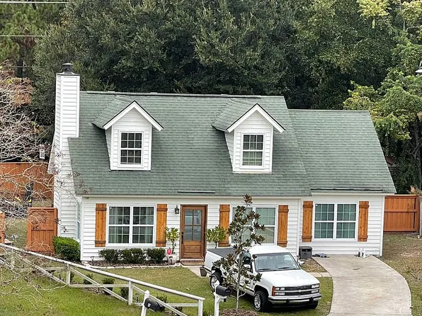 20 Sagefield Ct, Savannah, GA 31419