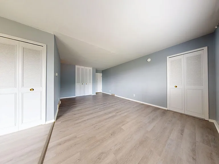 104 Brookwood Way N — Photo 4