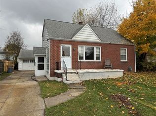 72 Birkdale Rd, Cheektowaga, NY 14225