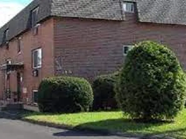 385 High St APT 6, New Britain, CT 06051