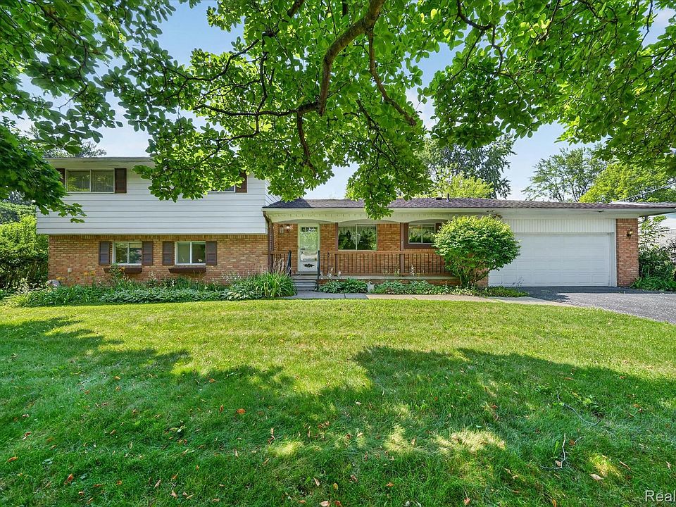 1st image of 32533 Nestlewood St