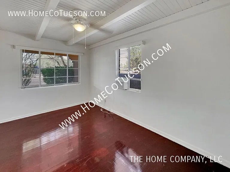 1507 E Blacklidge Dr — Photo 17