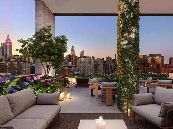 350 East 18th Street image 1 of 13