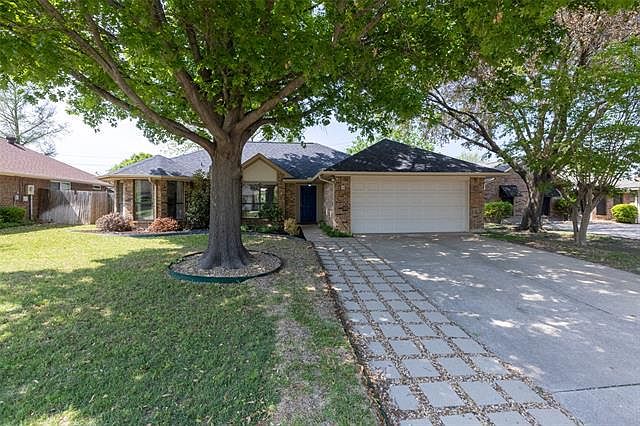 1st image of 10 Sonora Dr