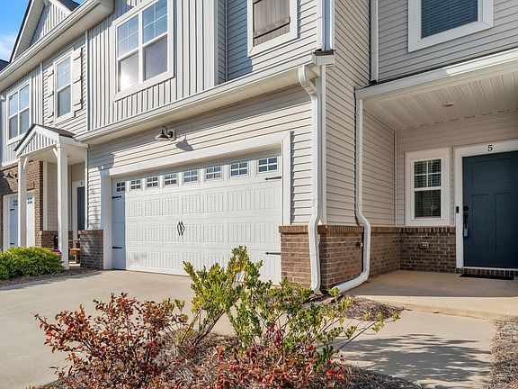 2nd image of 5 Camden Woods Trl #213C
