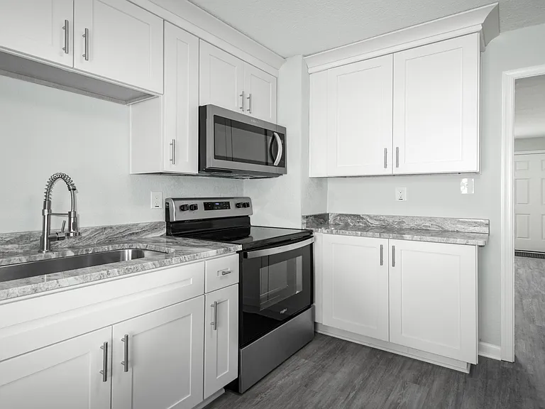 1208 W. Ocean View Apts — Photo 1
