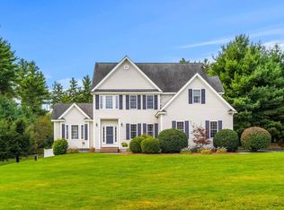 6 Laurel Crest Dr, Brookline, NH 03033