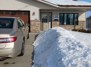 900 Pioneer Ave, Riverton, WY 82501