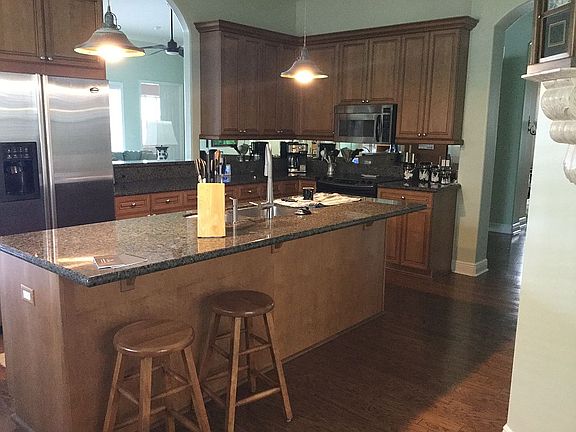 2nd image of 4816 Saint Margarets Dr