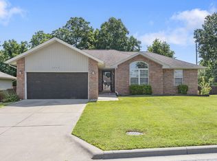 3246 S Palisades Dr, Springfield, MO 65807