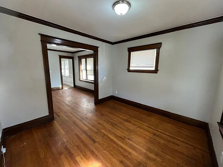 246-248 Weyl St #246 WEYL ST UP — Photo 8