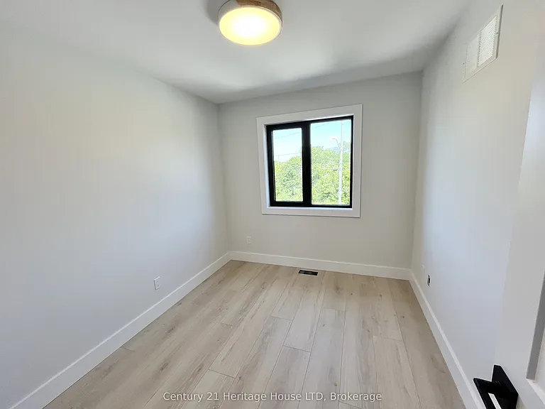 99A Moffatt St — Photo 23
