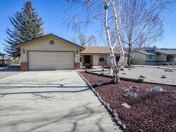 2nd image of 23940 Basin Harbor Ct