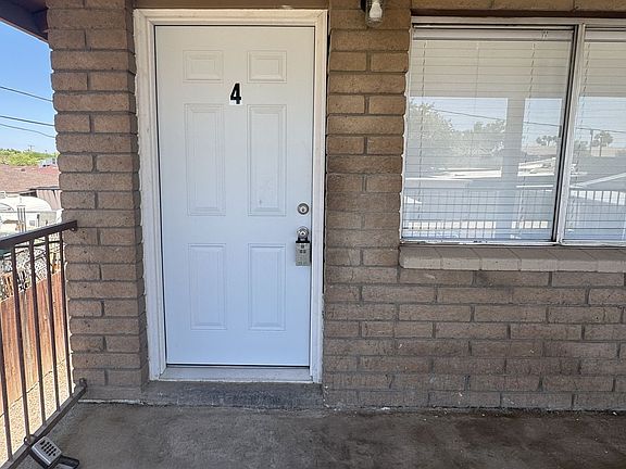 3rd image of 738 W Pepper Pl APT 4
