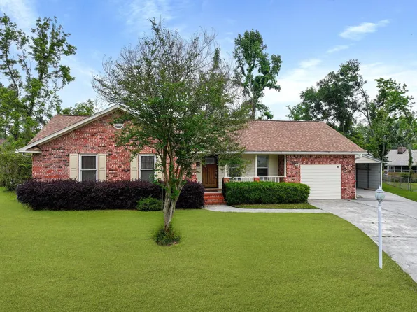 415 Whitebark Dr, Ladson, SC 29456