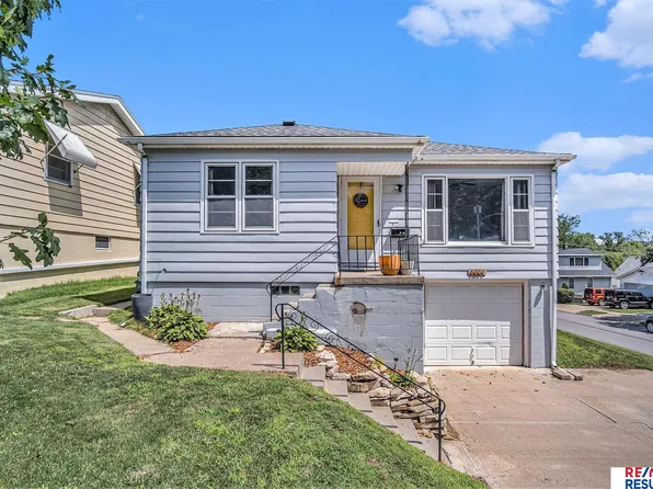3802 Castelar St, Omaha, NE 68105
