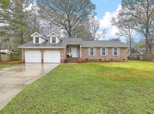 218 Travelers Rest Blvd, Summerville, SC 29485