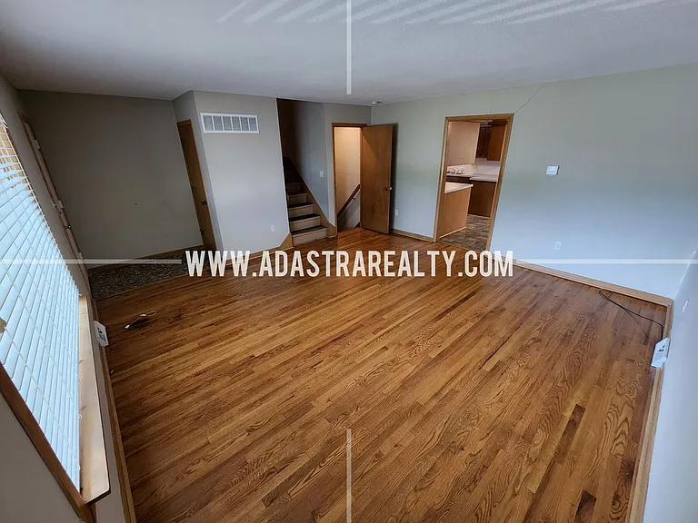 212 Brookside Dr — Photo 10