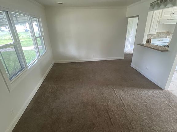 3rd image of 26355 Academy St