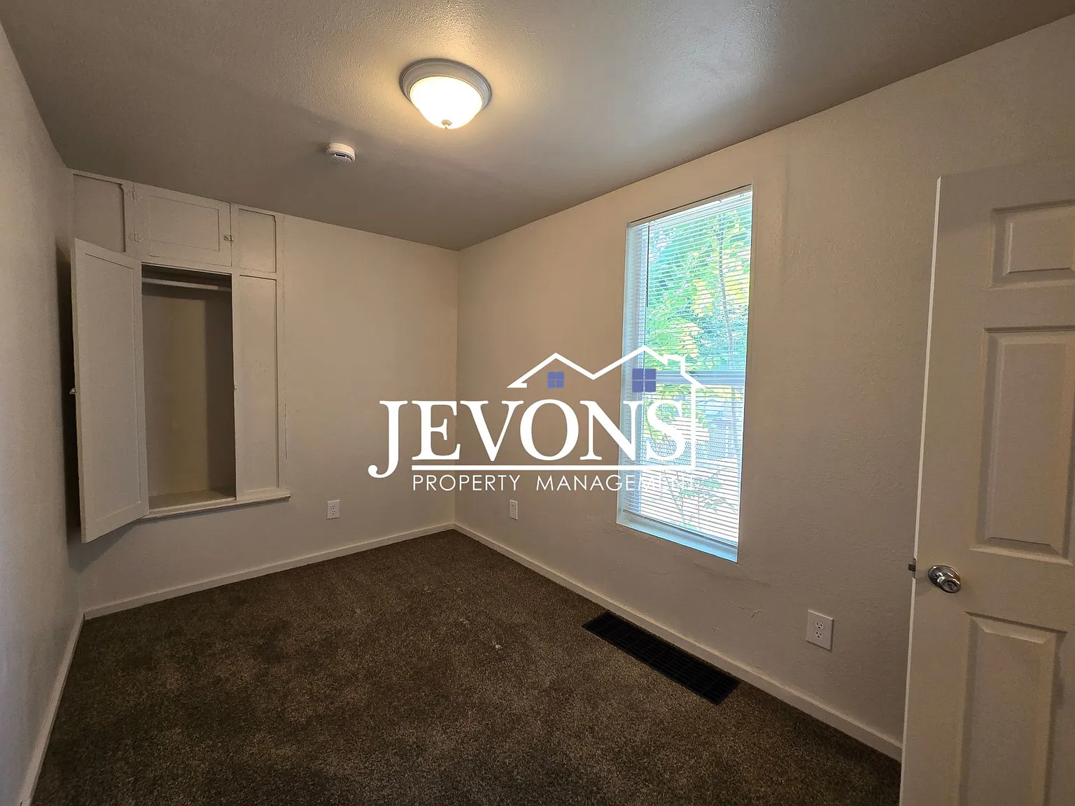 317 Union St Yakima, WA 98901 — Photo 4