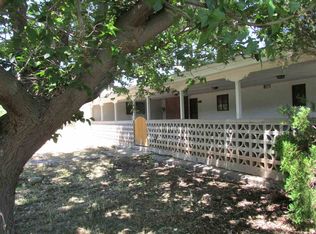 25 Walnut Cir, Espanola, NM 87532