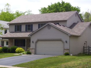 4209 Meadow Green Dr, Sylvania, OH 43560
