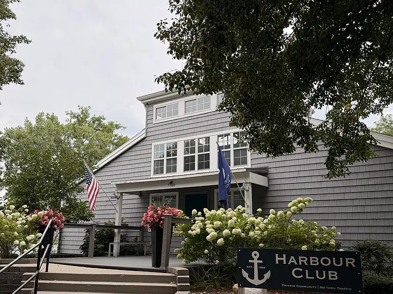 7779 Harbour Isle — Photo 12